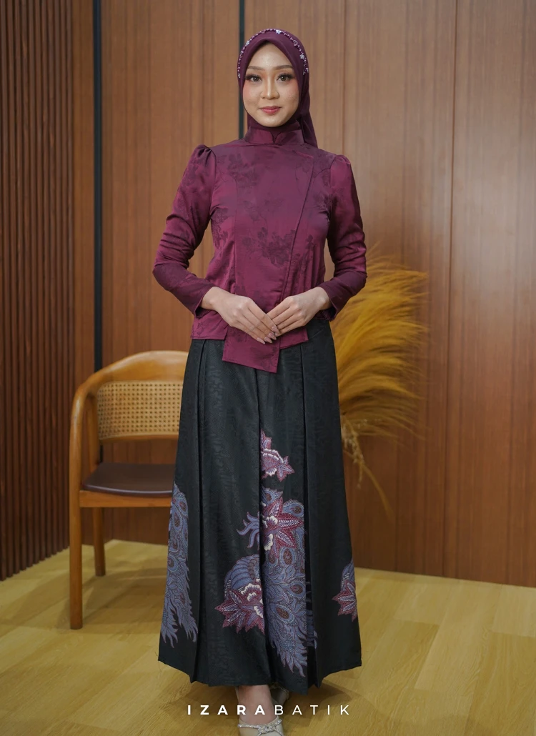SET KEBAYA BURGUNDY